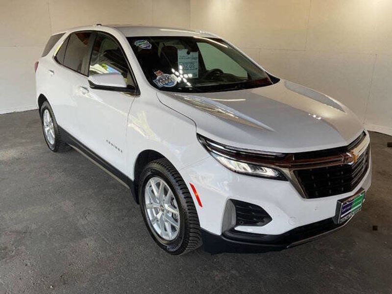 Used 2023 Chevrolet Equinox LT SUVs