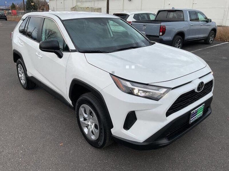 Used 2023 Toyota RAV4 LE SUVs