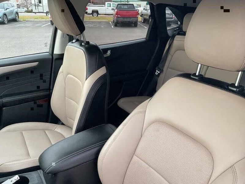 2022 Ford Escape
