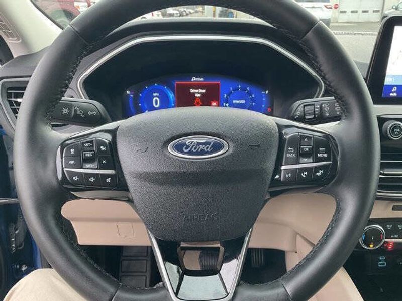2022 Ford Escape