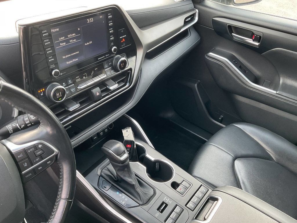 2021 Toyota Highlander