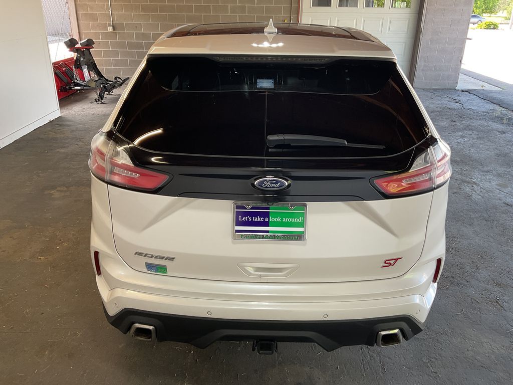 2019 Ford Edge