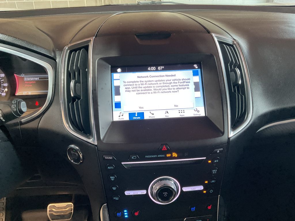 2019 Ford Edge