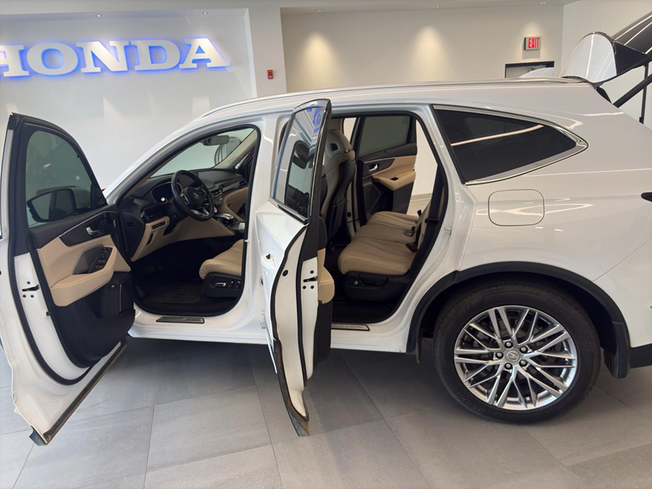 2023 Acura MDX
