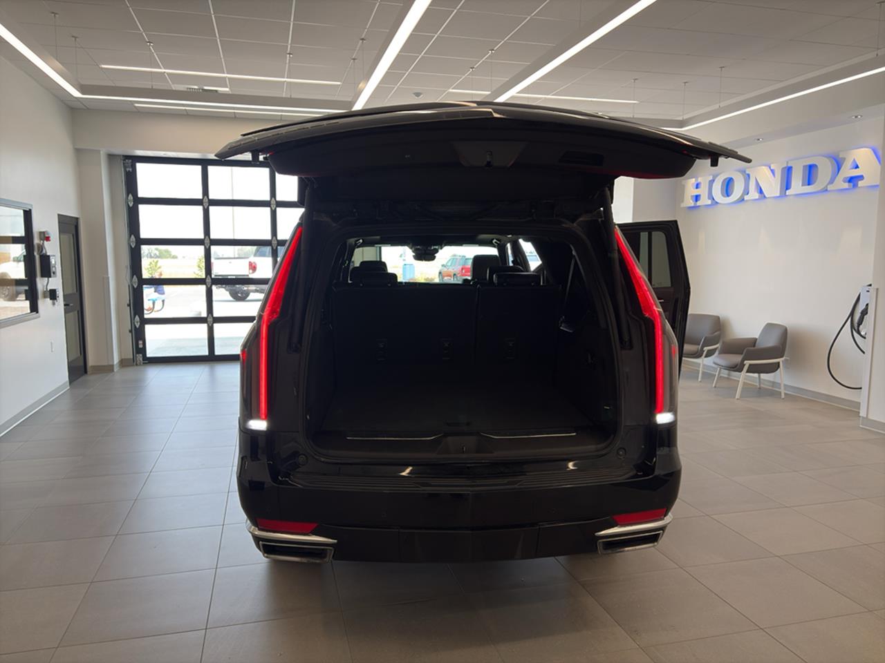 2023 Cadillac Escalade ESV