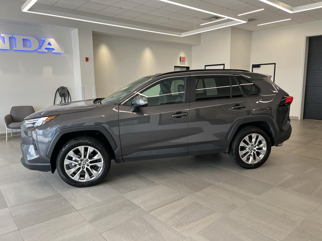 2024 Toyota RAV4