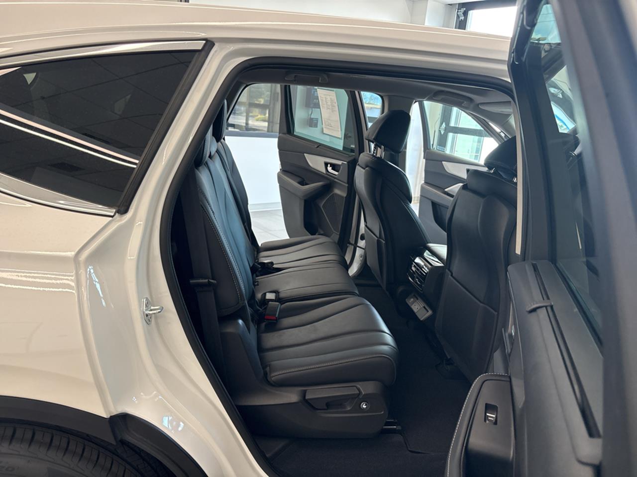 2024 Acura MDX