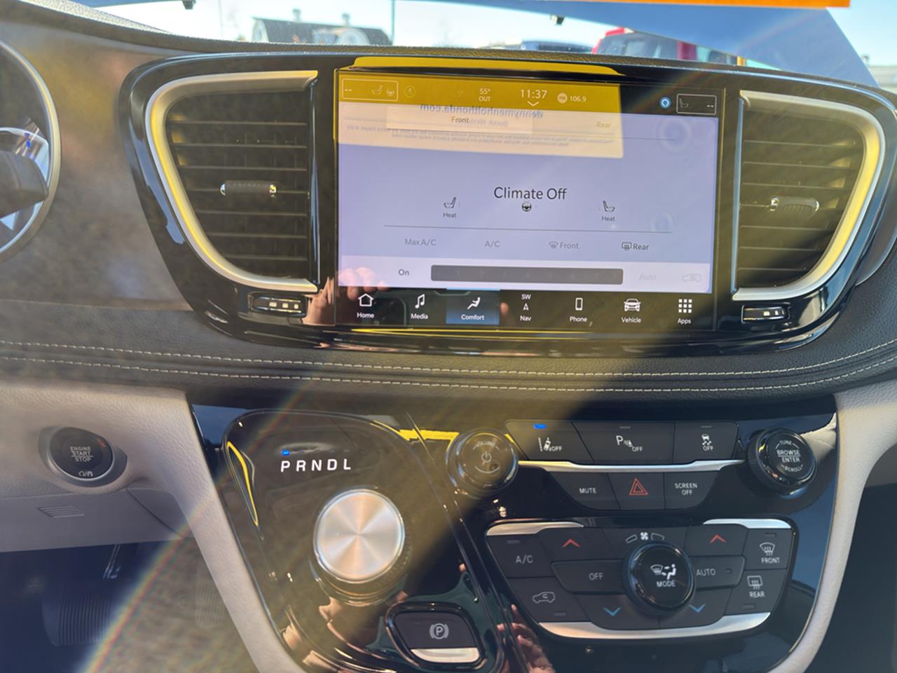 2024 Chrysler Pacifica