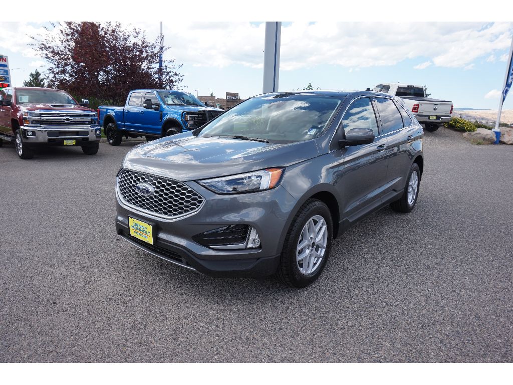 New 2023 Ford Edge SEL SUV