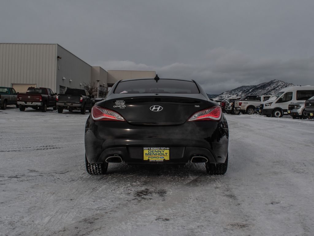 2016 Hyundai Genesis Coupe