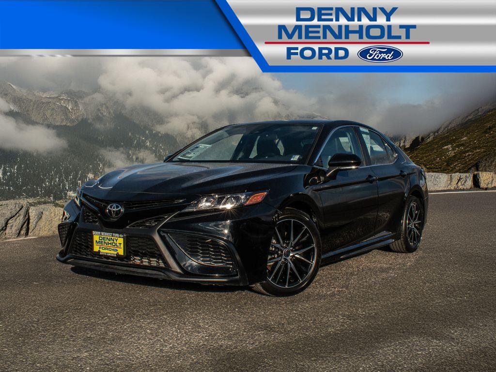 Used 2022 Toyota Camry SE Cars