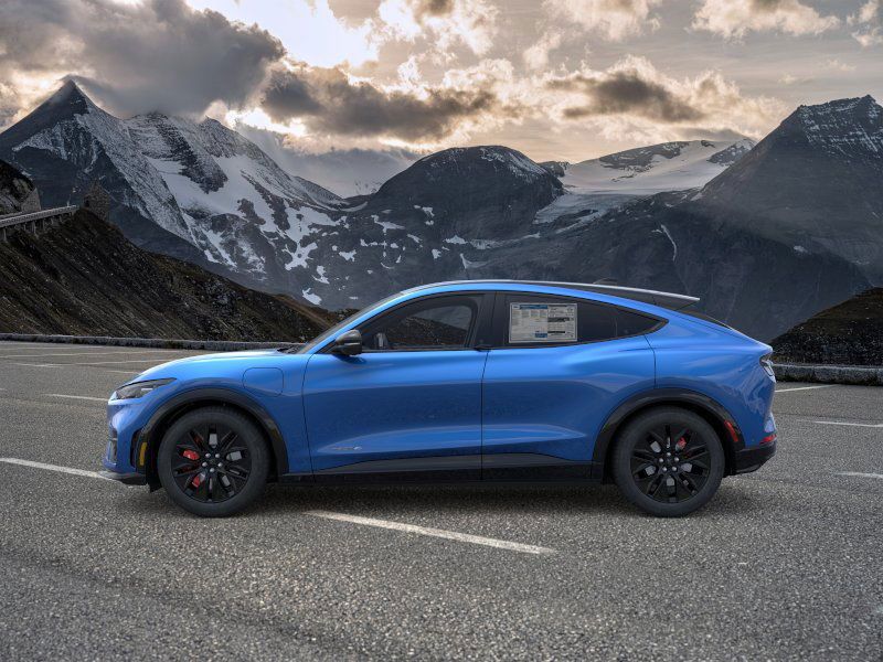 2025 Ford Mustang Mach-E