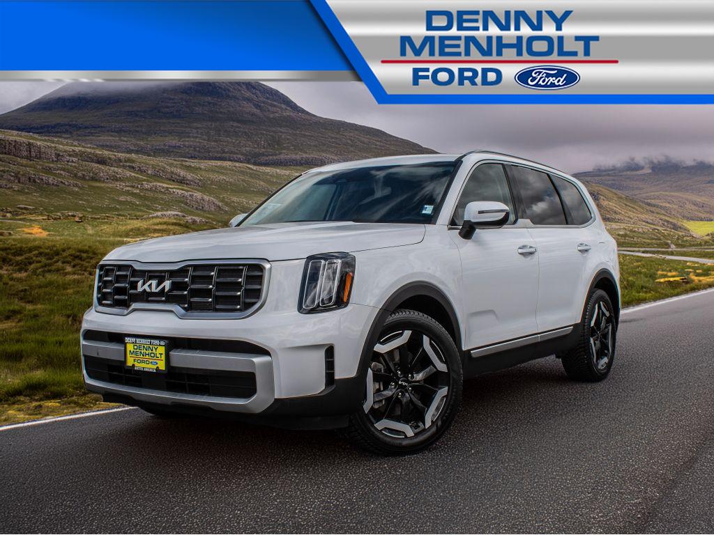Used 2024 Kia Telluride S SUVs