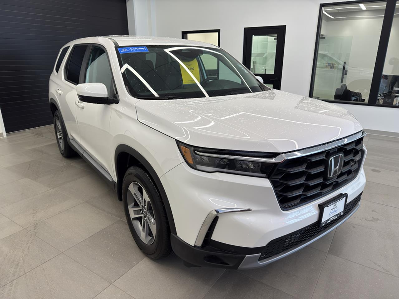 Used 2025 Honda Pilot EX-L SUVs