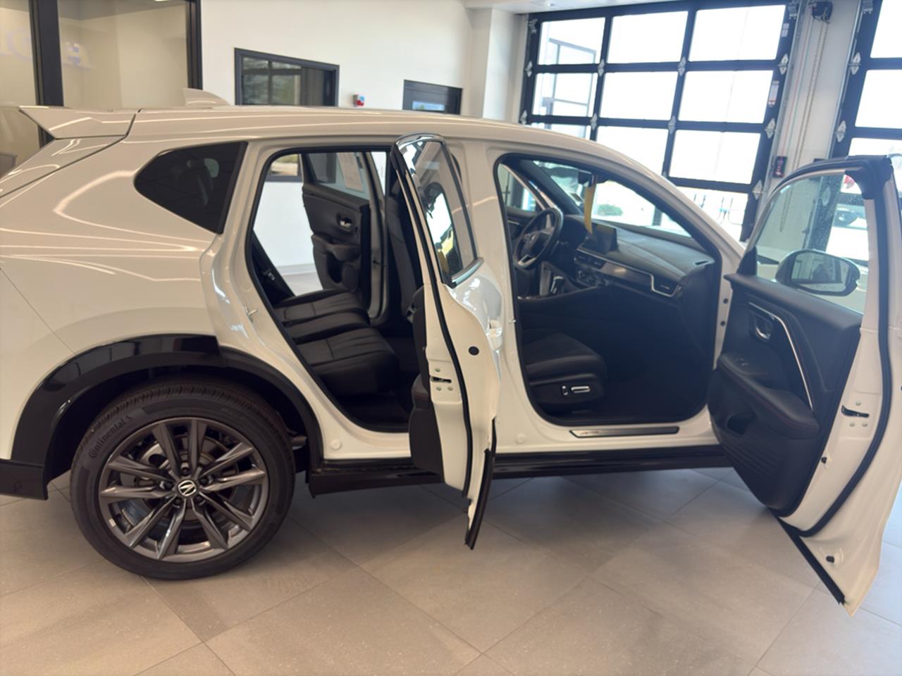 2025 Acura ADX