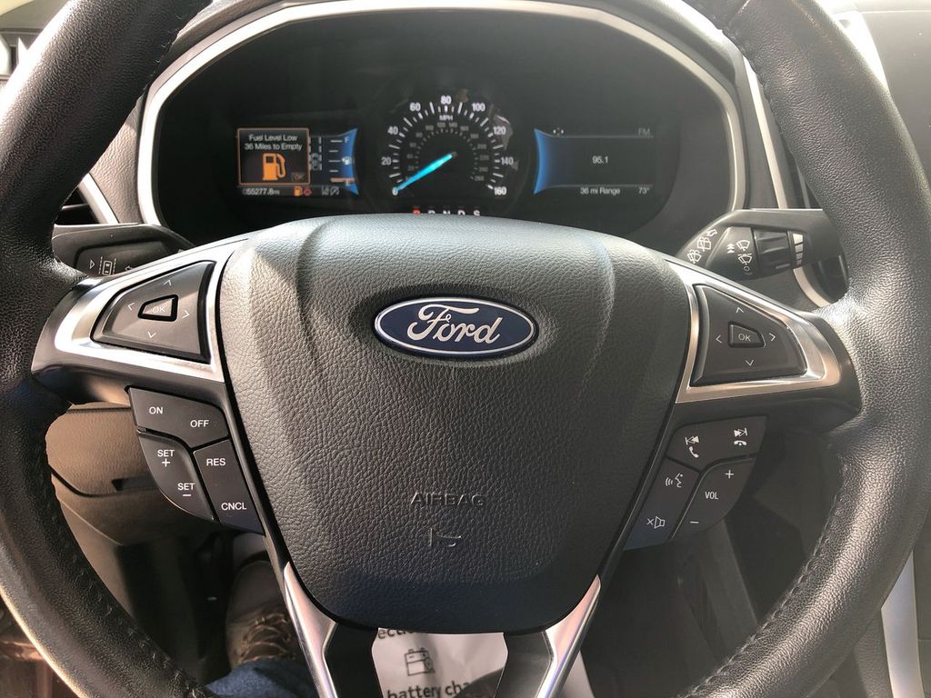 2021 Ford Edge