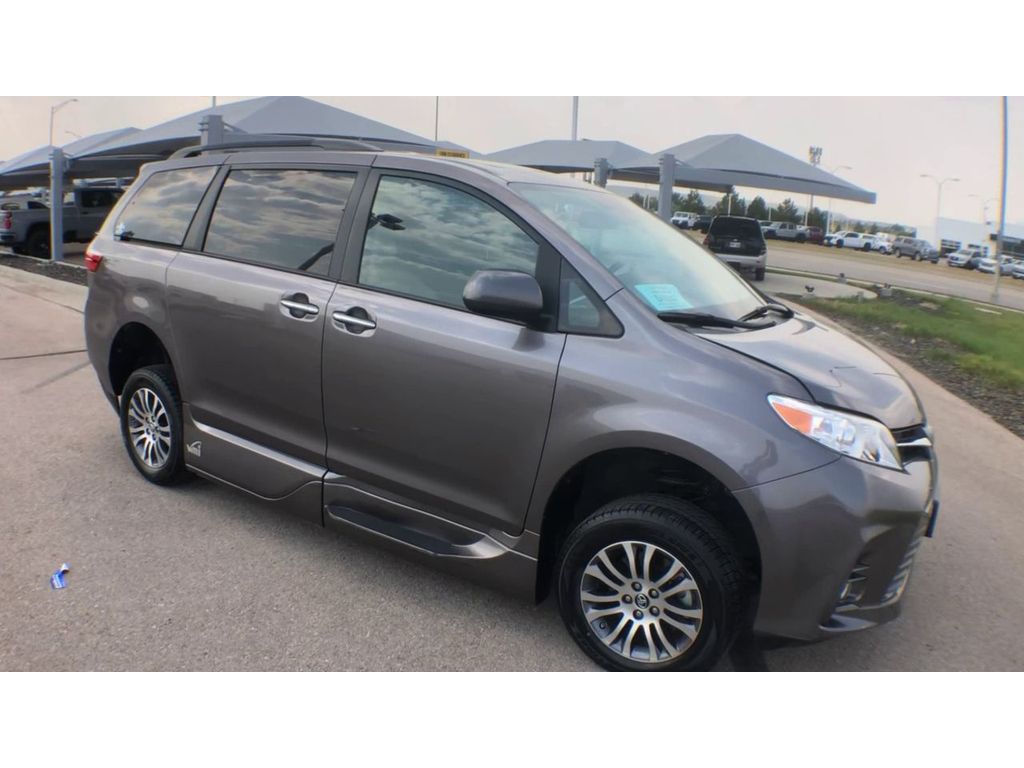 2020 Toyota Sienna