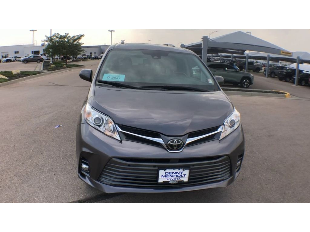 2020 Toyota Sienna