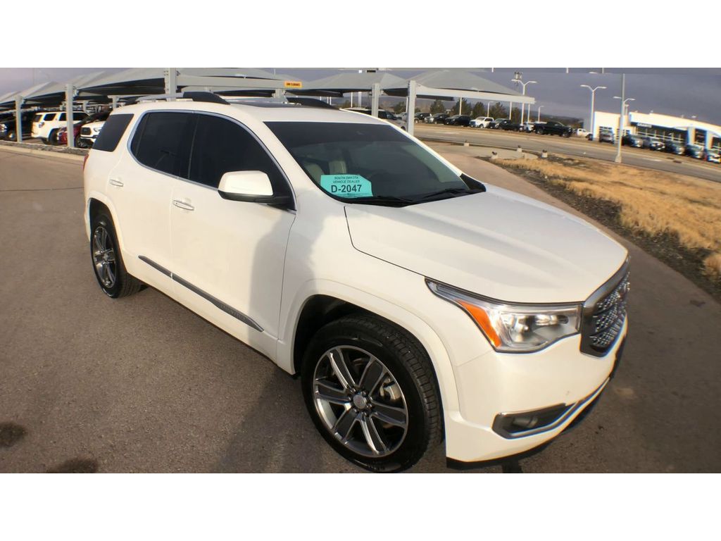 2017 GMC Acadia