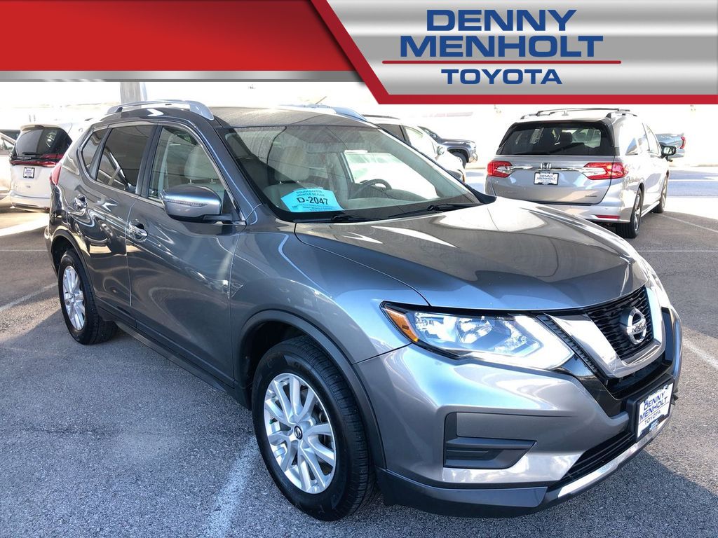 Used 2017 Nissan Rogue SV SUV