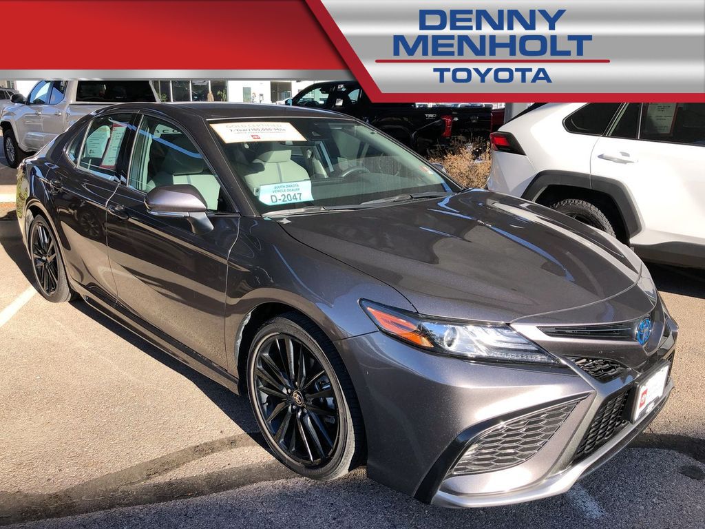 Used 2022 Toyota Camry Hybrid Hybrid XSE Car