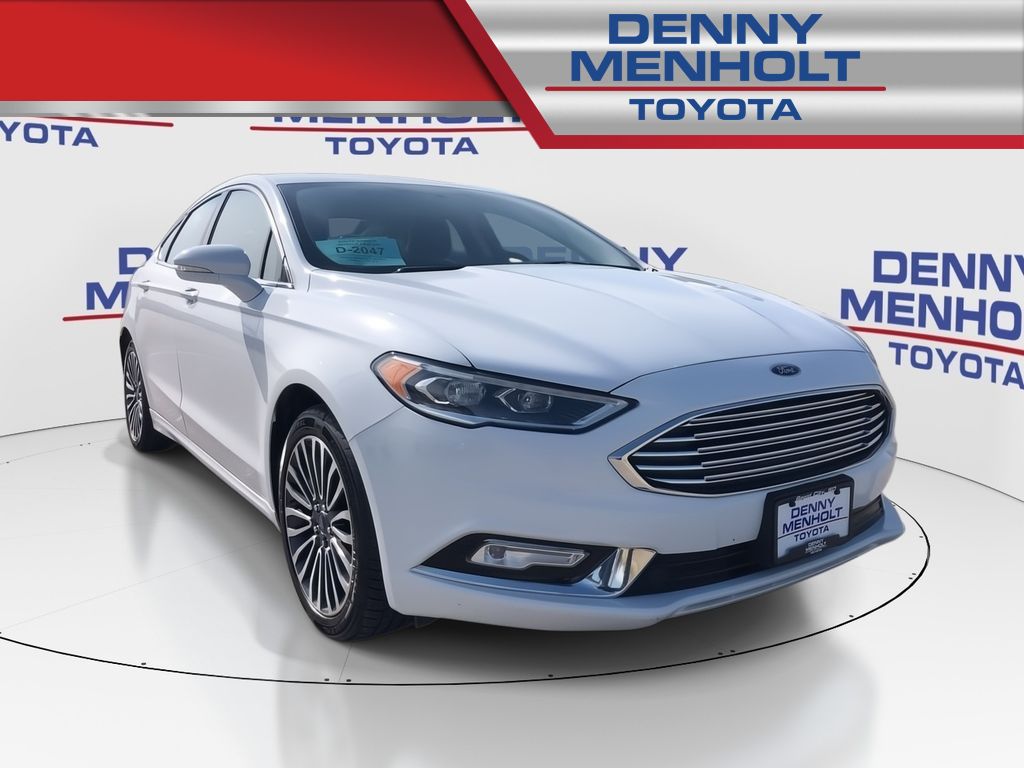 Used 2017 Ford Fusion SE Car