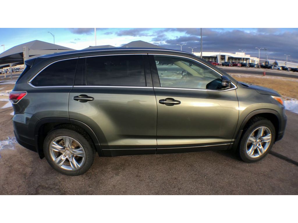 2015 Toyota Highlander