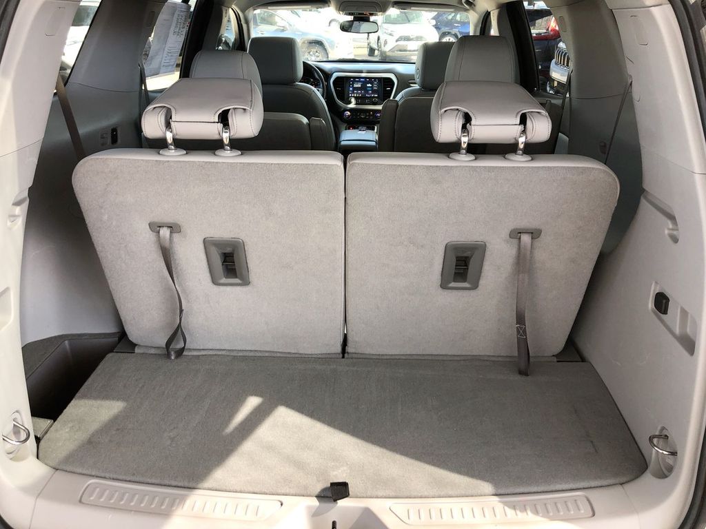 2022 GMC Acadia