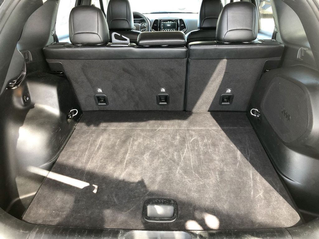 2022 Jeep Cherokee