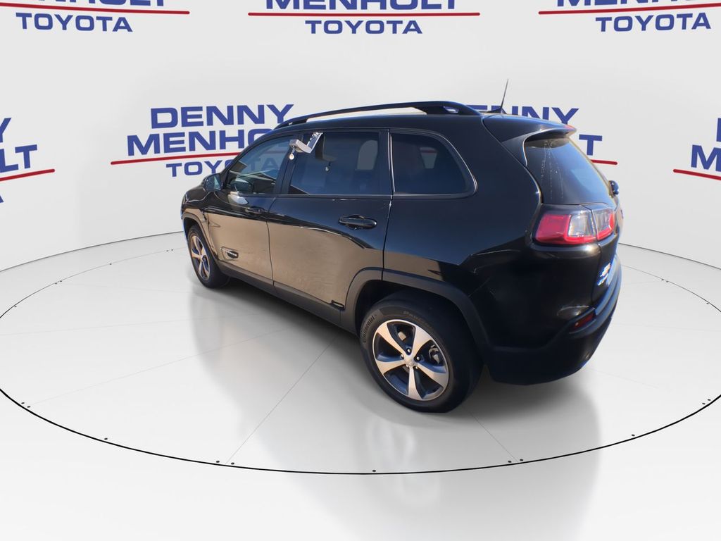 2022 Jeep Cherokee