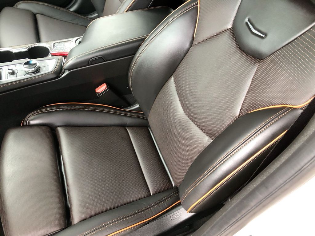 2022 Cadillac CT4