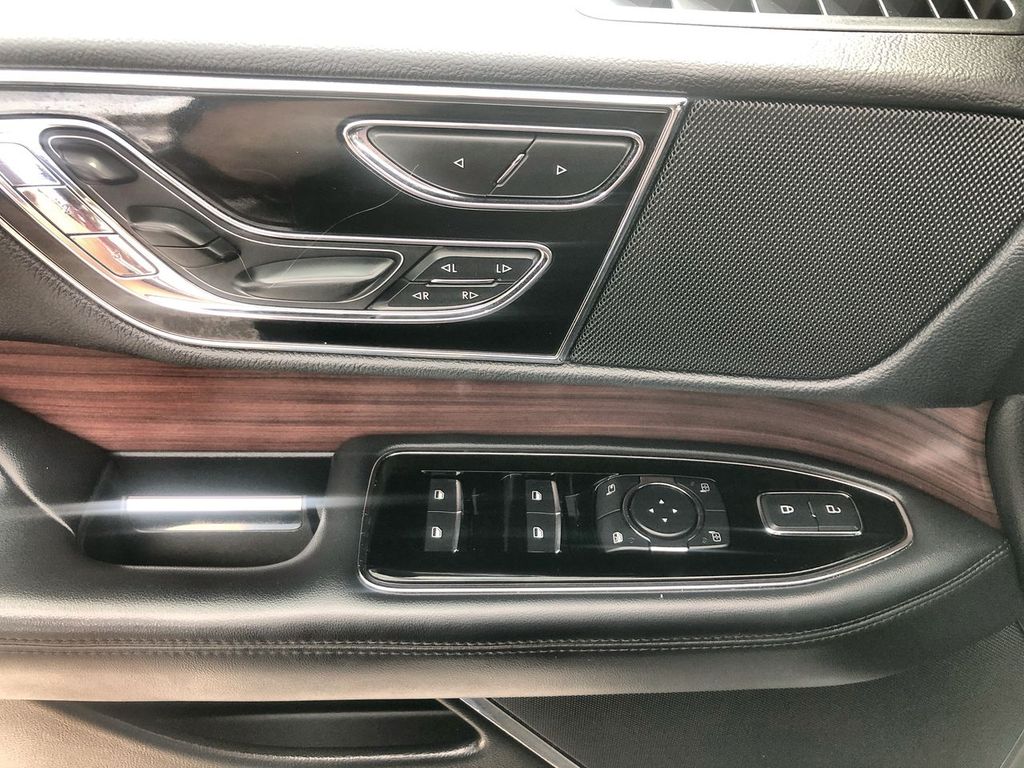 2023 Lincoln Navigator L