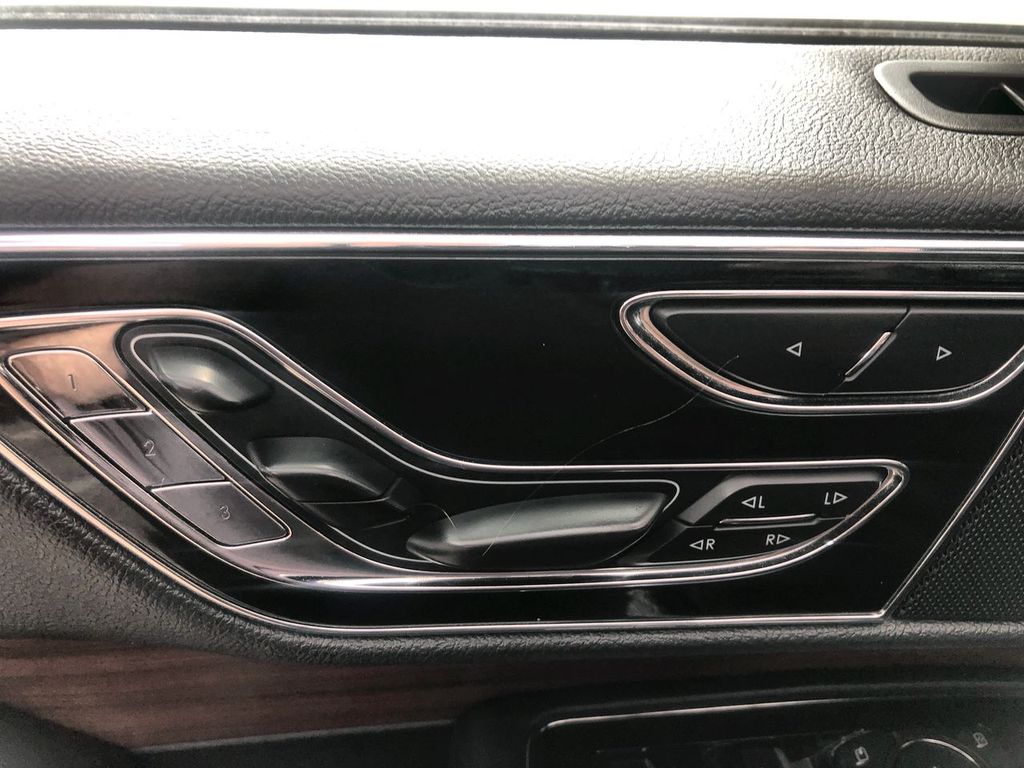 2023 Lincoln Navigator L