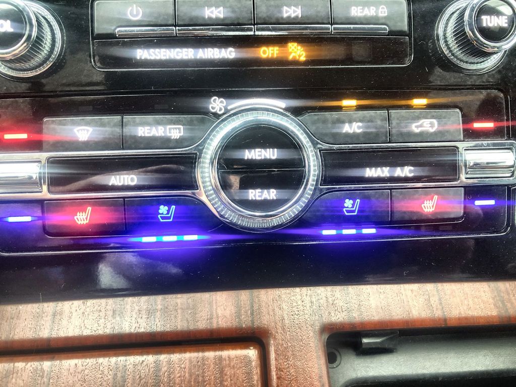 2023 Lincoln Navigator L