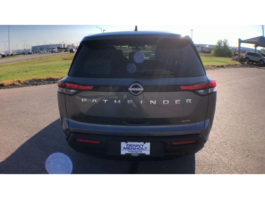 2024 Nissan Pathfinder
