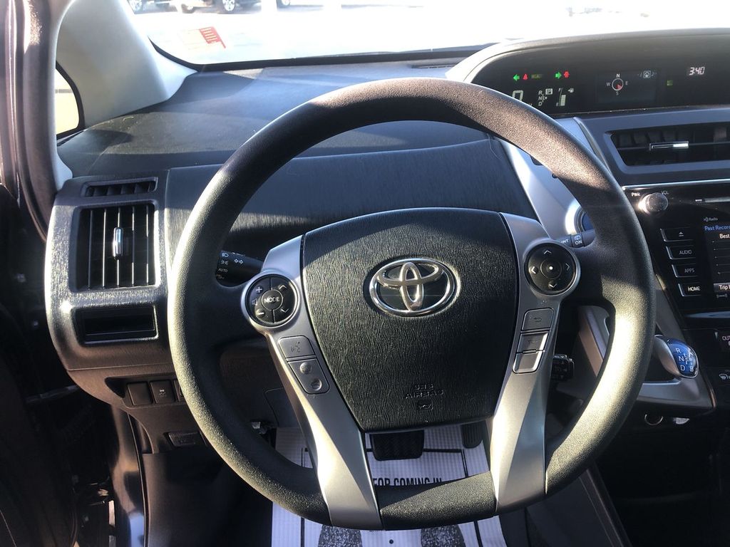 2017 Toyota Prius v