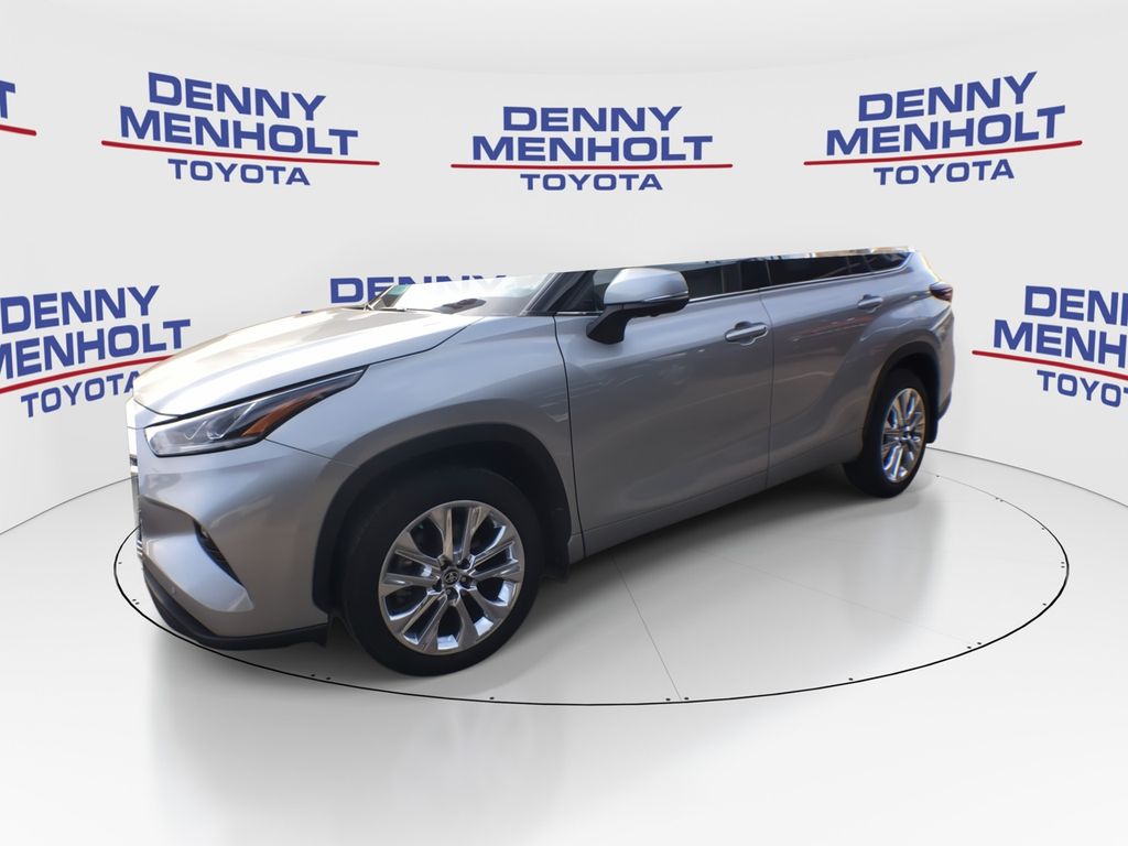 2024 Toyota Highlander