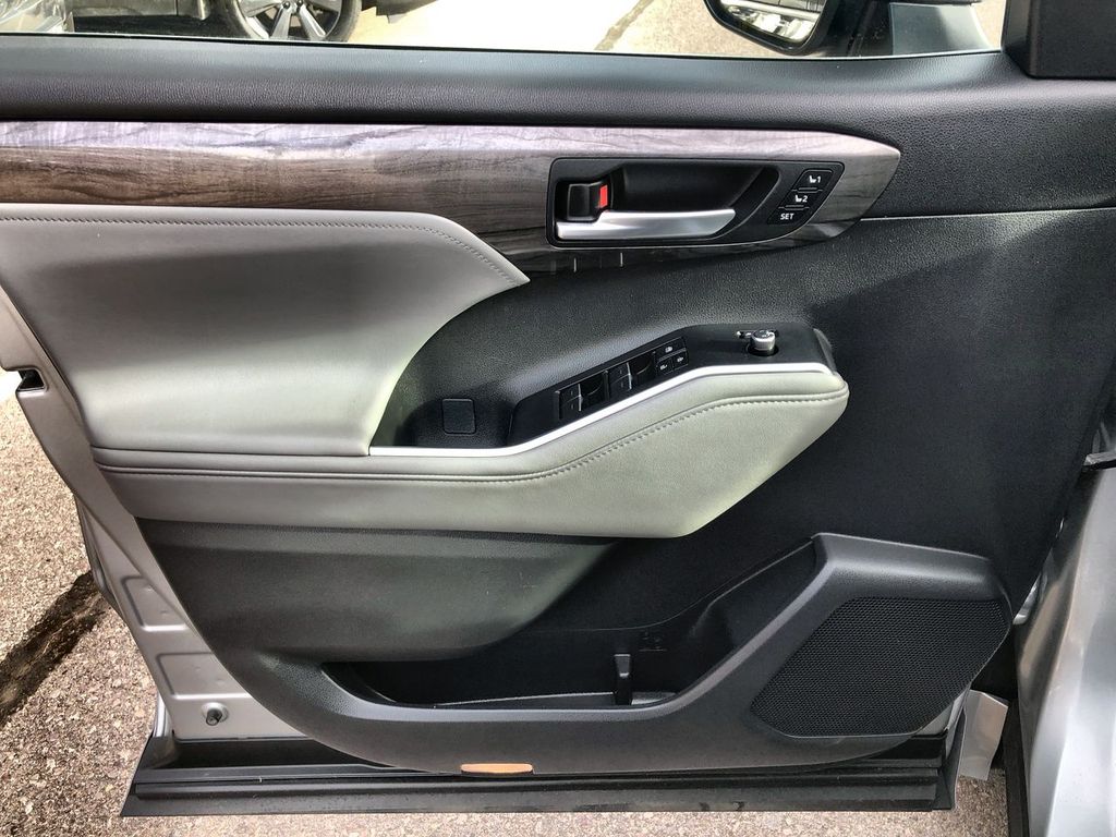 2024 Toyota Highlander