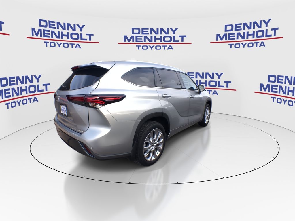 2024 Toyota Highlander