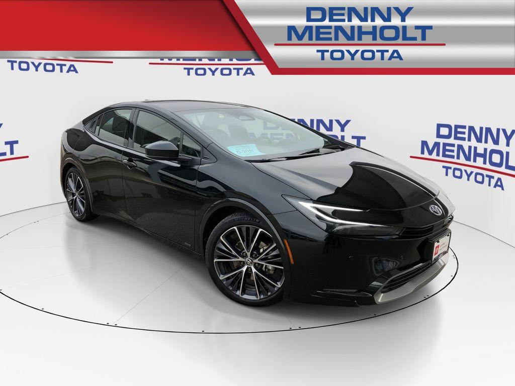 Used 2025 Toyota Prius XLE  Cars