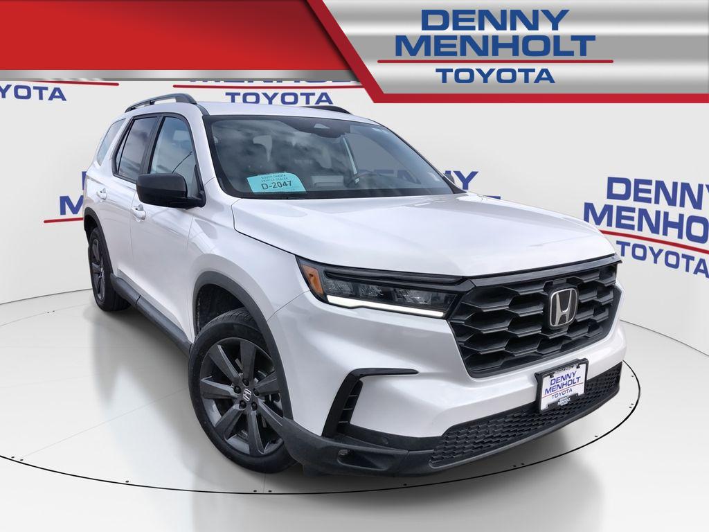 Used 2025 Honda Pilot Sport SUVs