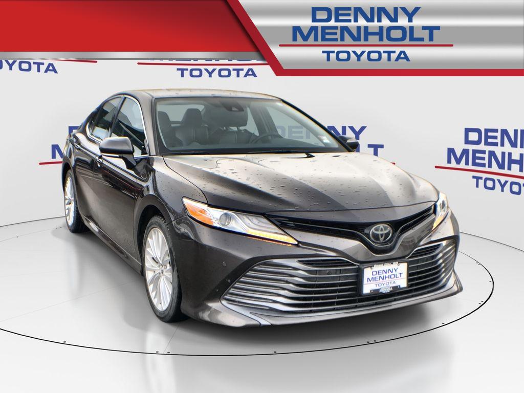 Used 2018 Toyota Camry XLE Cars