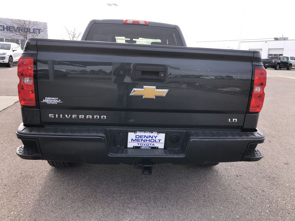 2019 Chevrolet Silverado LD