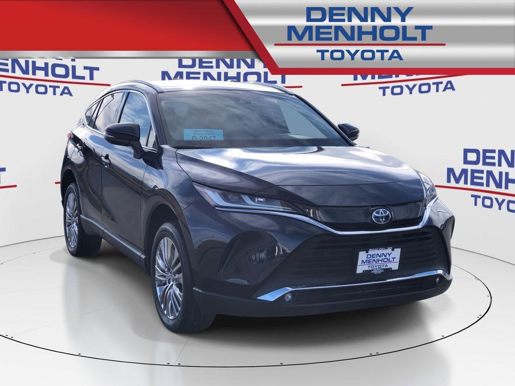 Used 2023 Toyota Venza XLE SUVs