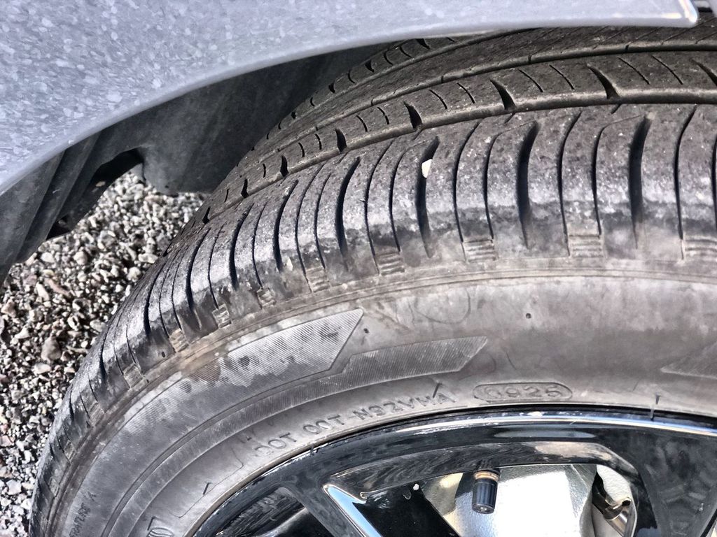 2025 Toyota Camry Hybrid