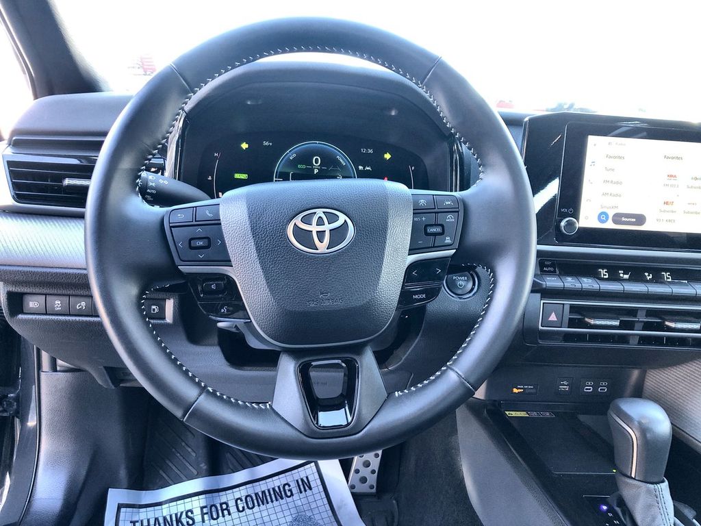 2025 Toyota Camry Hybrid