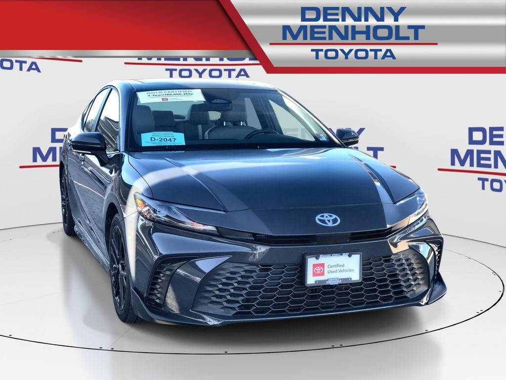Used 2025 Toyota Camry Hybrid SE Cars