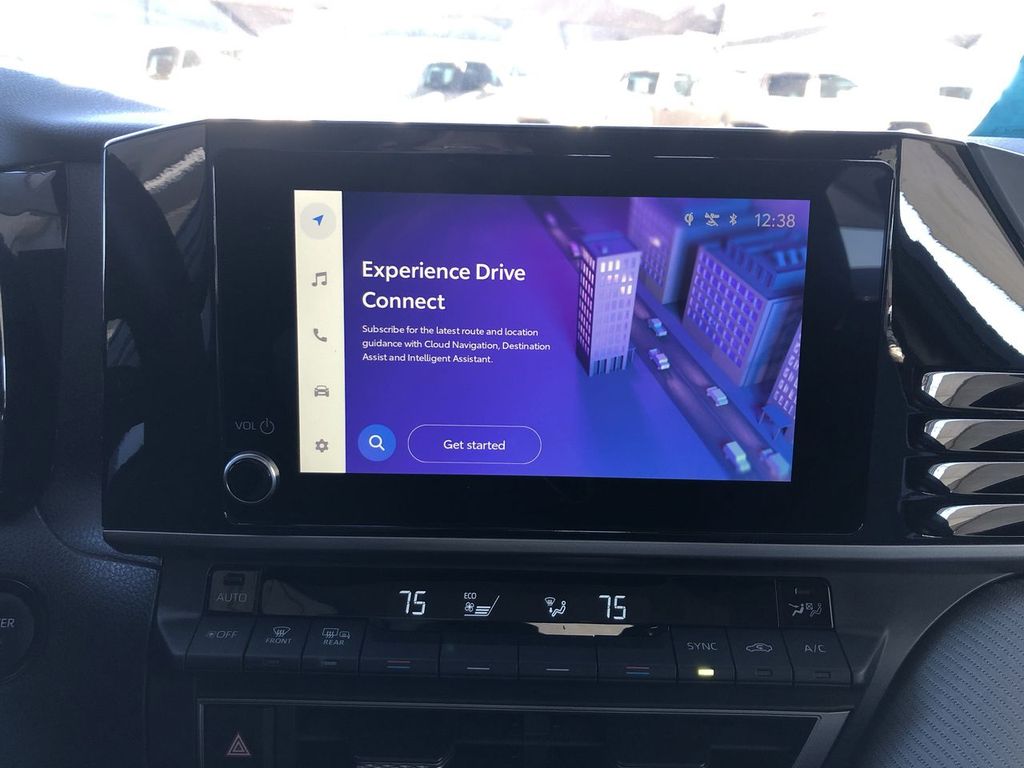 2025 Toyota Camry Hybrid