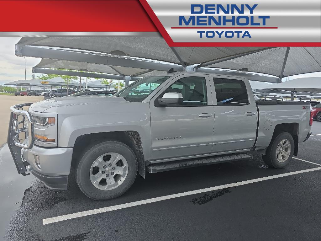 Used 2018 Chevrolet Silverado 1500 LT Trucks