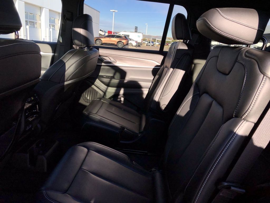 2024 Jeep Grand Cherokee L